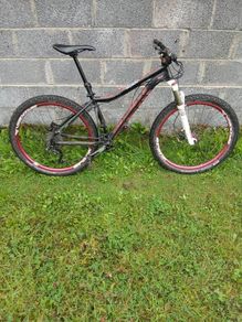 Hardtail mountain bike