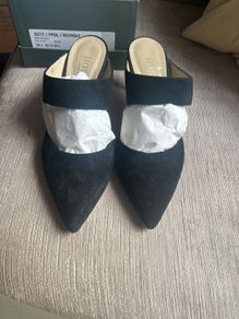 Hobbs suede mule
