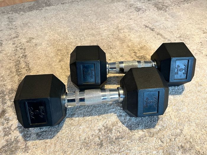 Dumbbell sets (15, 6 & 2kg)