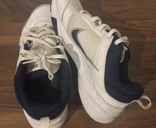 Nike trainers