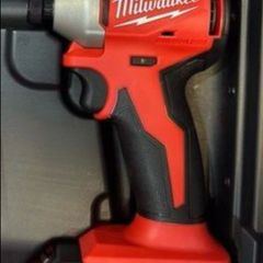Milwaukee impact driver