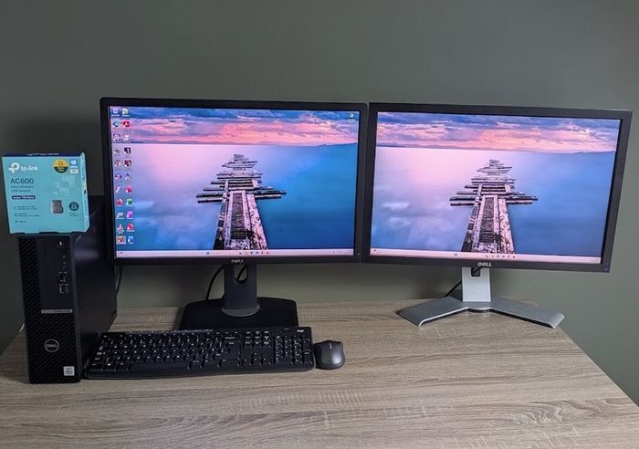 Dell Optiplex 5080 SFF PC Intel i5 10th Gen 24" IPS LCD Windows 11 & Office 2024 Pro, Wifi