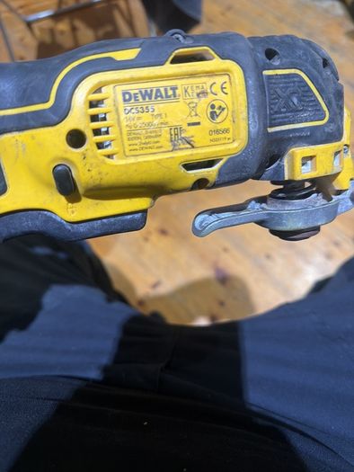 dewalt multitool