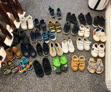 UK5-UK 6 boys shoes