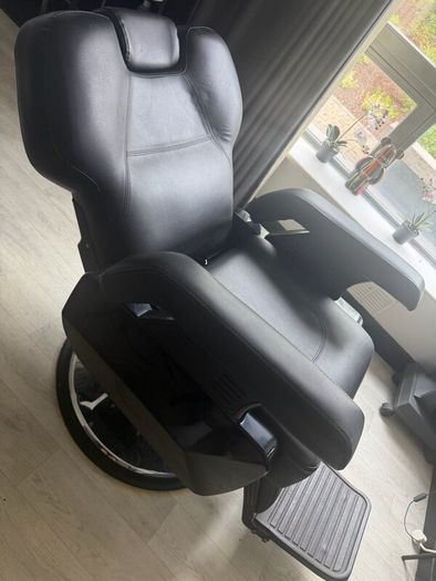 Barber Chair