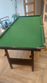 Snooker/pool table