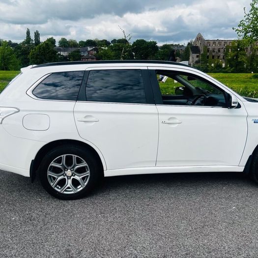 Mitsubishi Outlander 2015