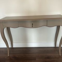 console table