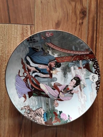 collectible crockery