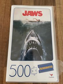 Jigsaws and jigsaw roll