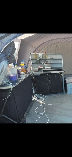 Debon C255 Box Trailer 2022 braked +Tent + Equipment
