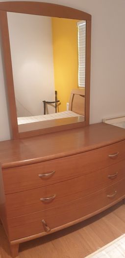 Dressing table