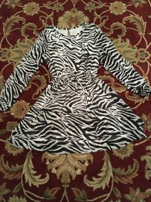 Beautiful H&M Dress size 12-13 years