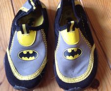 Size 9 (27) Batman Swim Shoes