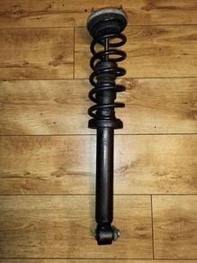 bmw 5 series  f10 rear shock strut