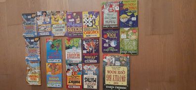 Horrible Science/Georgraphy, Murderous Maths, The Knowledge Books x 18