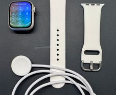 Apple Watch Series 8, 41mm Starlight, 2022