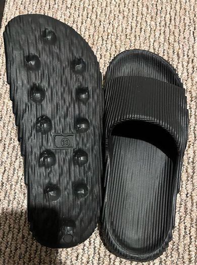 sliders size 13