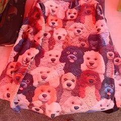 Jumper. Dogs.