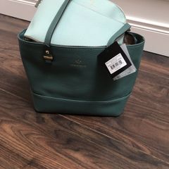 Handbag tote and crossbody