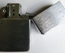 Vintage Star Lighter Since 1988