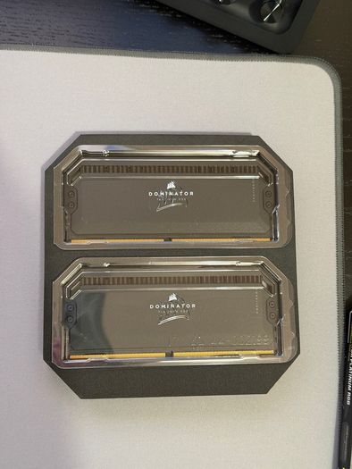 Corsair Dominator Platinum RGB 32GB DDR5 6200MHz CL36 (2x16GB) XMP 3.0 - Boxed