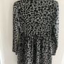 Thin knit dress girls dress Age 9-10 Image 2