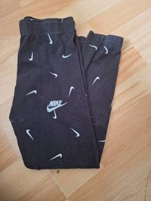 NIKE Girls Leggings/NIKE Leggings with Swoosh Logo all Over .. Price Drop