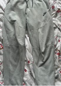 Nike Tech Tracksuit Pants Grey