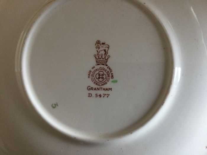 Ceramic - Vintage Plates. X 15  ( Reduced)