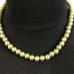 Pearl necklace
