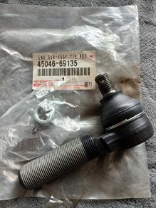 Genuine Toyota Land Cruiser Fj80,end Sub Assy, Tie Rod 45046-69135