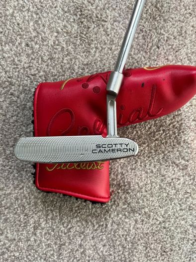 Scotty Cameron Newport Plus