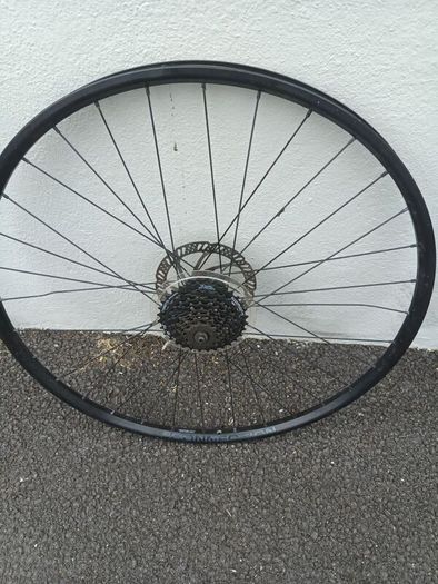 bike wheel 27 Inch in good condition
