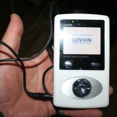 Luvion Platinum 2 video baby monitor (monitor only for sale)