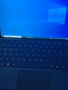 Microsoft Surface Pro 4 silber