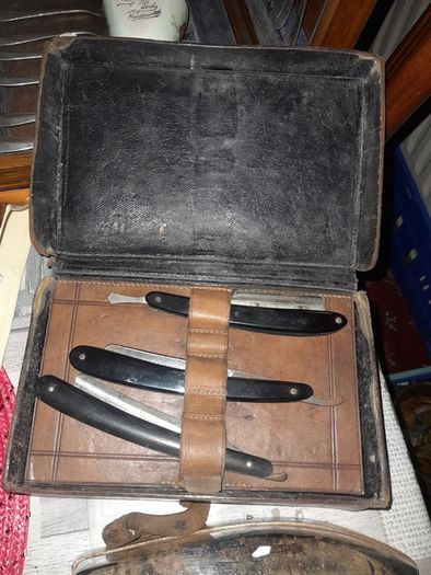 Rare 3 Antique Barber Cut Throat Razors in Case with 3 Razors, Postage Available on all my Items or Collection