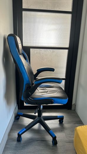 Gaming chair