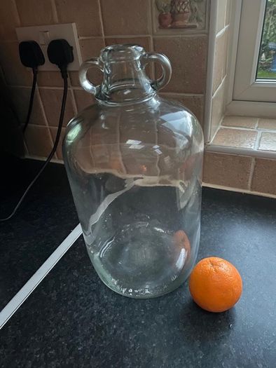 Demi Jar