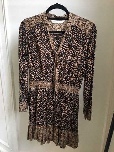 zara dress size small