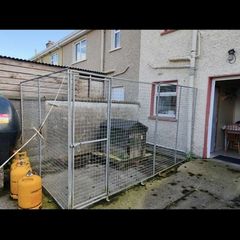 Dog pen