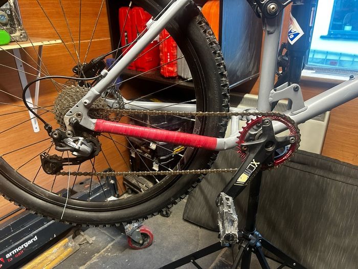 Full Suspension Mountain Bike