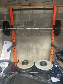 squat rack