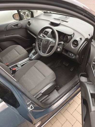 Opel Meriva 2014