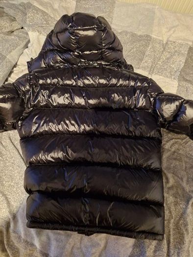 Moncler maya