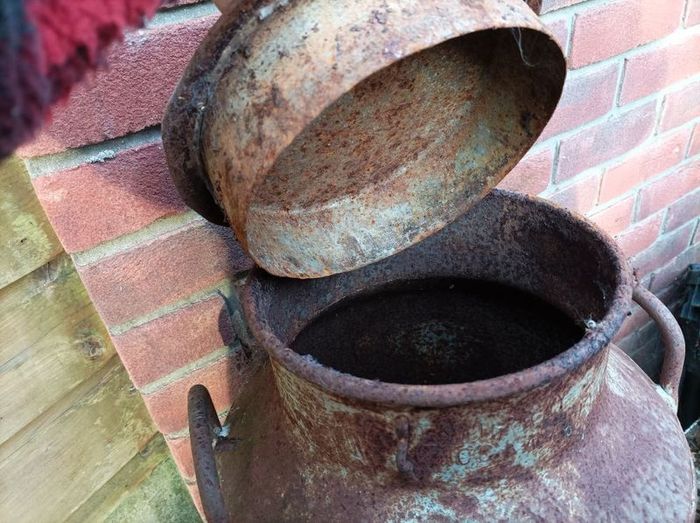 milk churn