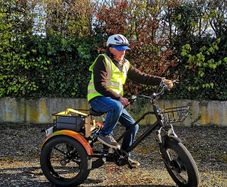 Electric bike ( Cargo Trike style)
