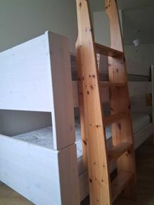 Bunk bed
