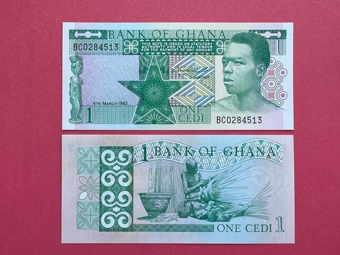 Ghana  1 Cedi  1982    ( uncirculated )