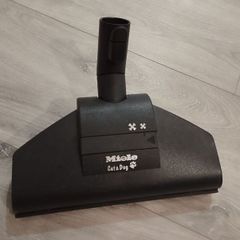 Miele Brush